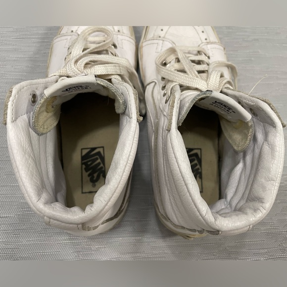 Unisex VANS High Top Shoes - Picture 5 of 8